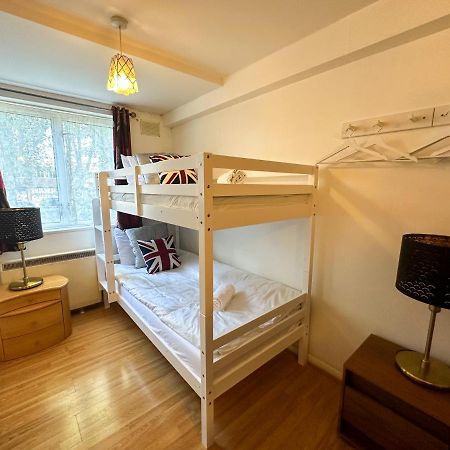 36 O'Leary Square Apartment London Exterior photo