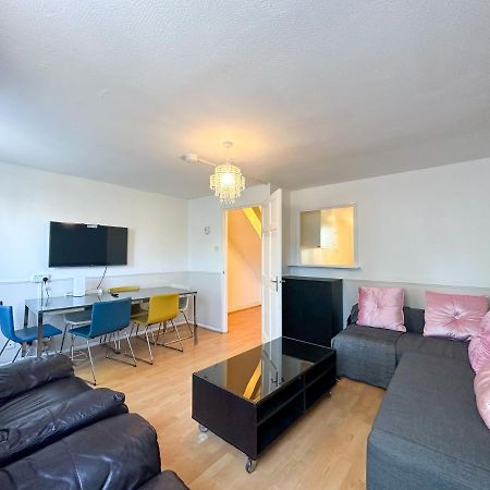 36 O'Leary Square Apartment London Exterior photo